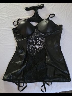 Black Lace Front Chemise with Built-In Cups - Sz 3xl-4xl